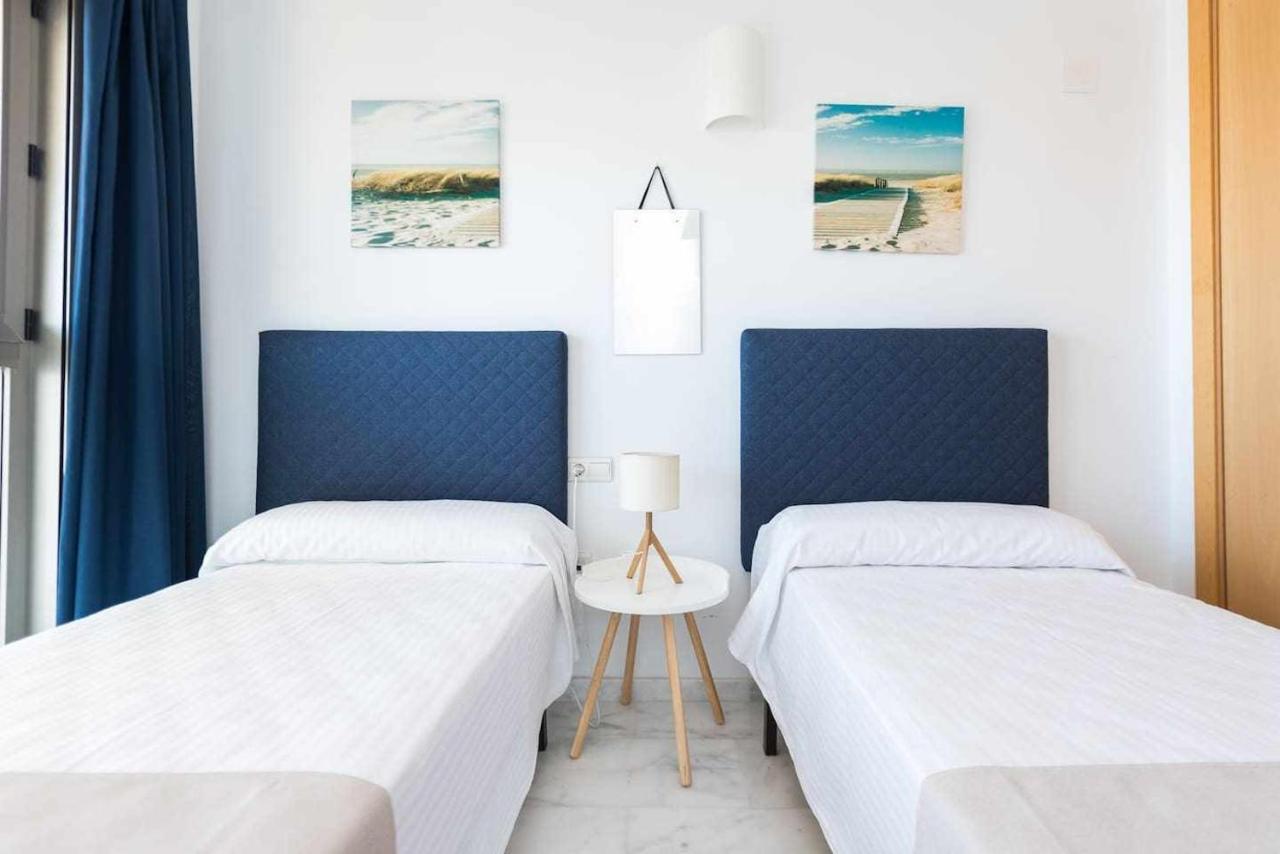 Planta 21 Apartamento Con Terraza Privada Y Vistas Al Mar Benidorm Luaran gambar